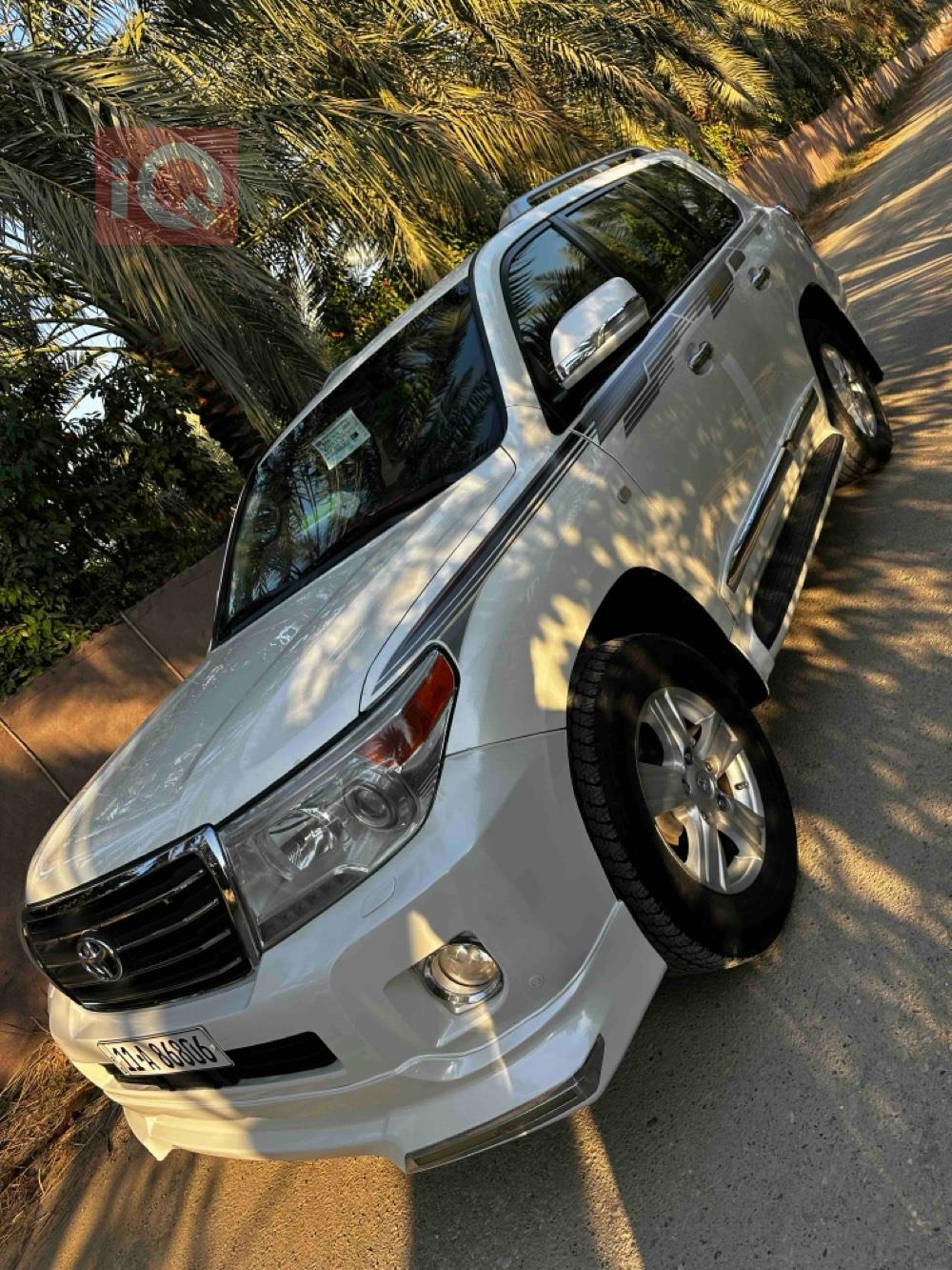 تويوتا لاندكروزر